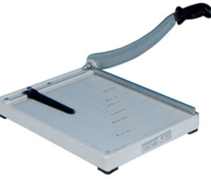 MÁY CẮT GIẤY BOSSER XL A3